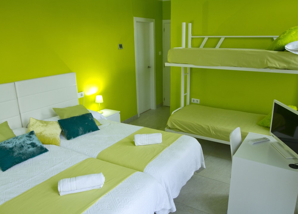 Family Quadruple Room, Ensuite photo 2