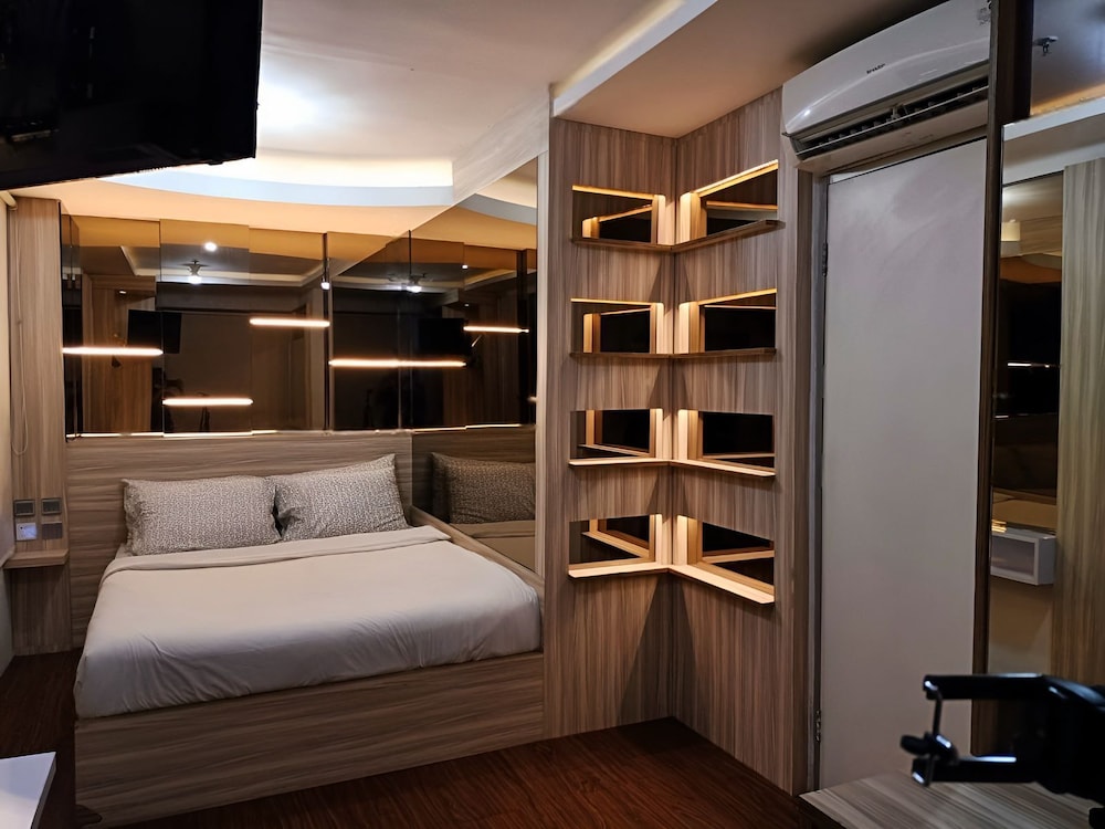 Premiere Room Apartment