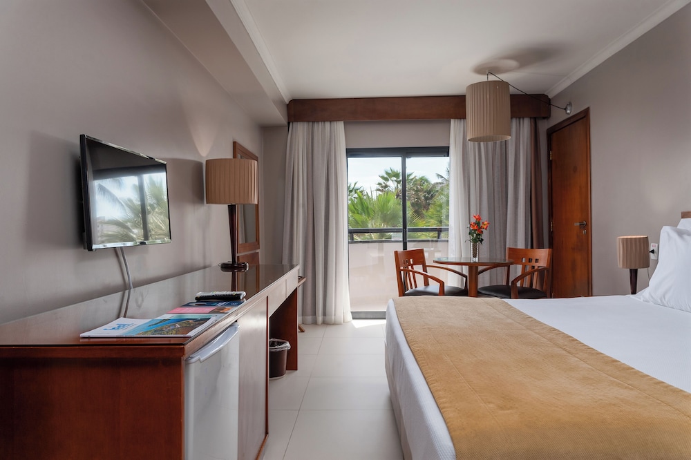 Sea Side Apartment - Photo 2