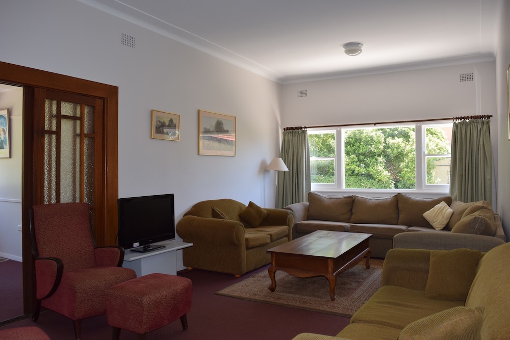 Standard Room, Non Smoking, Kitchen (Clanwilliam) photo 3