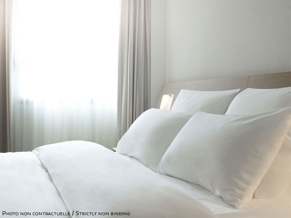 Classic Double Room, City View