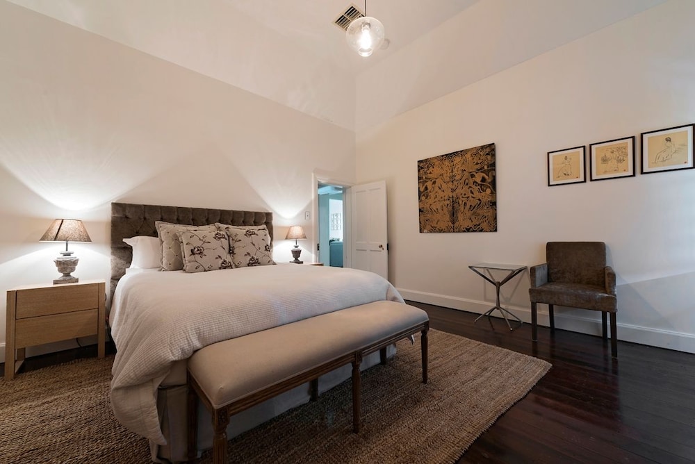Luxury Cottage, 3 Bedrooms, 2 Bathrooms photo 2