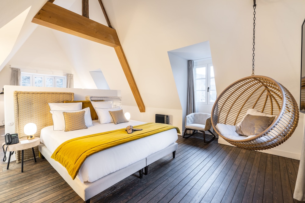 Grand Suite, 1 King Bed, Bathtub (Biggy Suite)