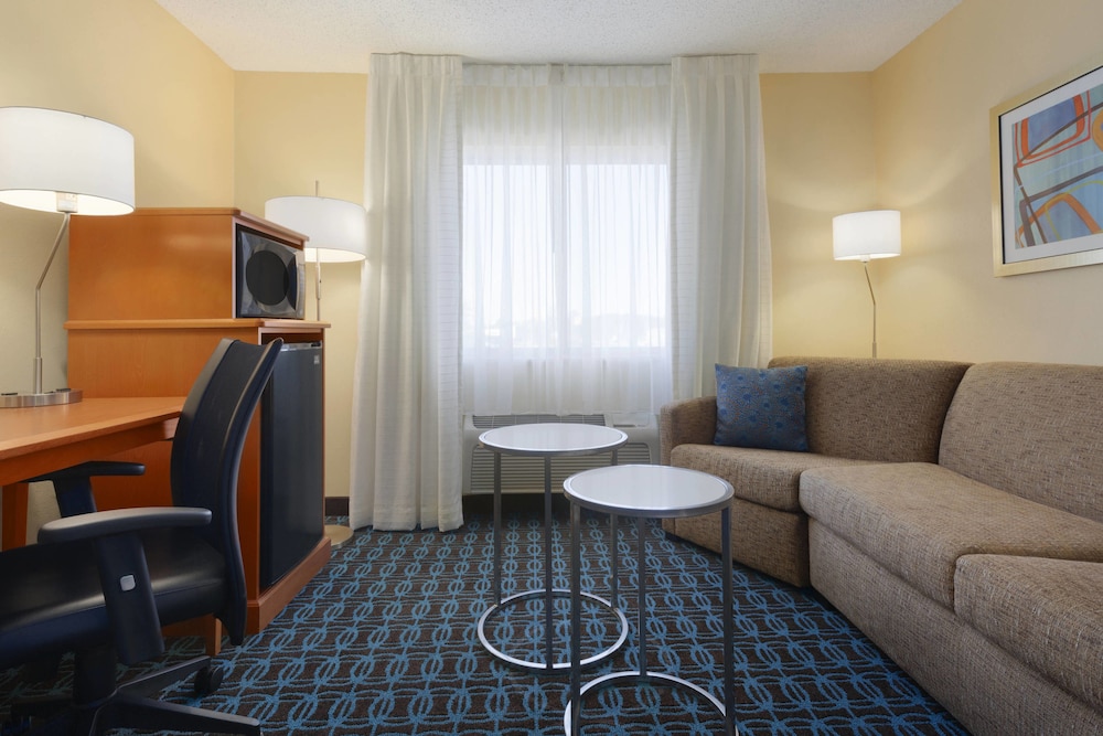 Executive Suite, 1 King Bed with Sofa bed - Photo 5