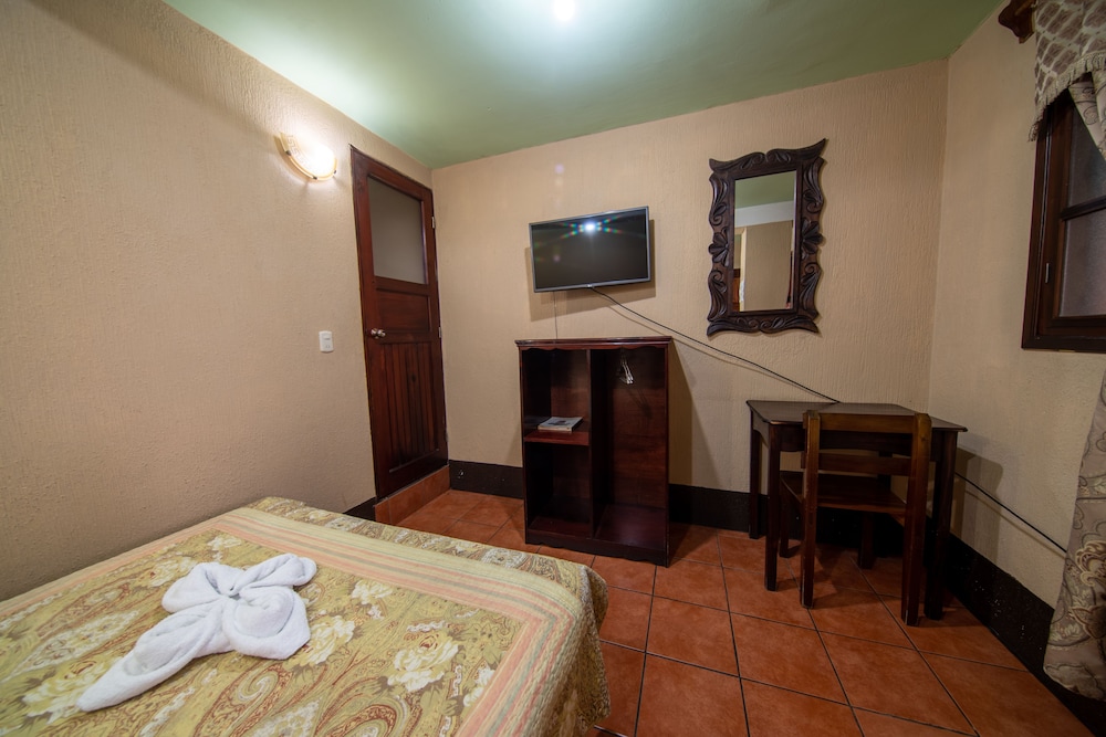 Deluxe Room, 1 Double Bed photo 2