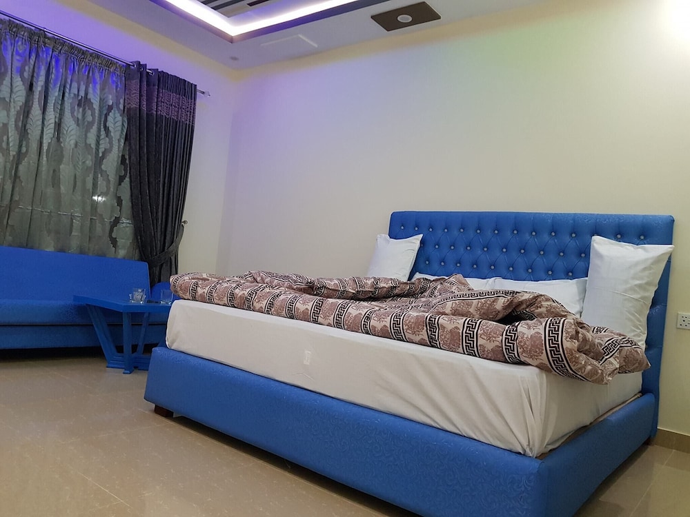 Deluxe Double Room - Photo 10