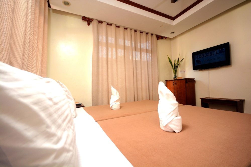 Superior Twin Room - Photo 8