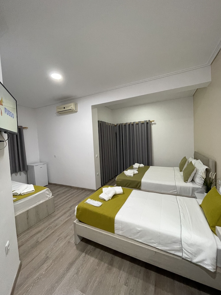 Quadruple Room (without balcony) photo 3