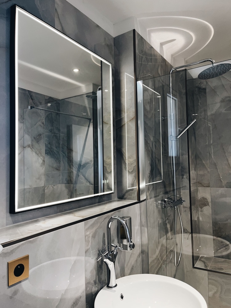 City Triple Room - Photo 4