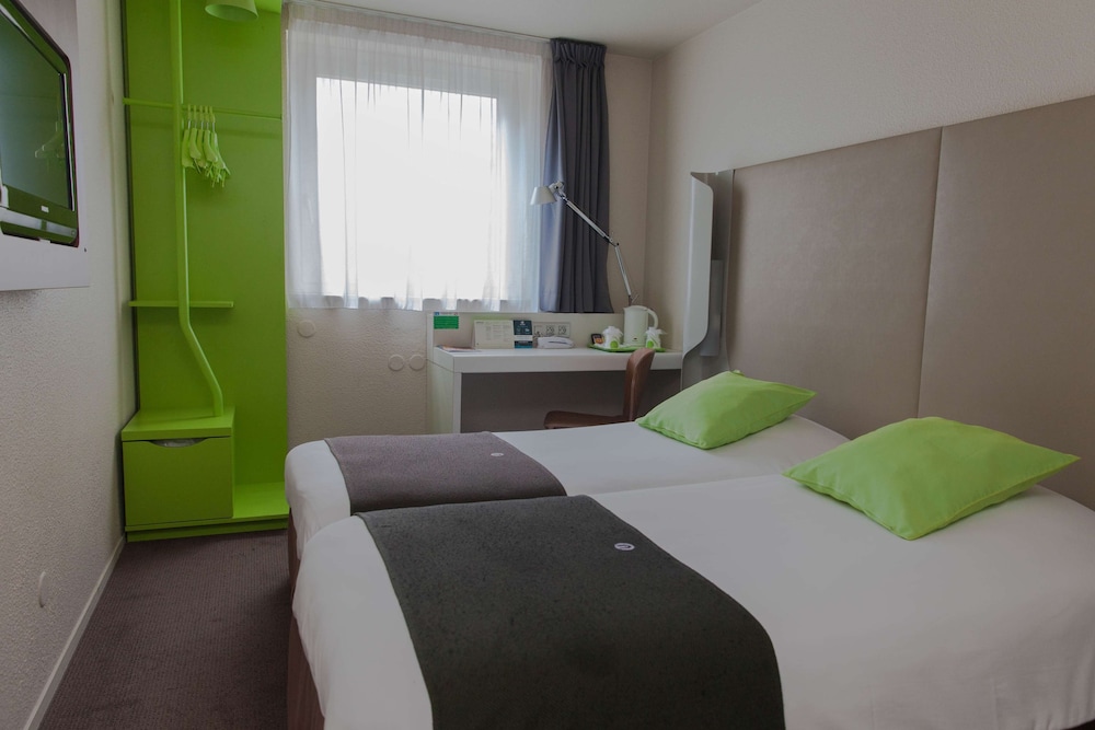 Next Generation, Junior Room, 2 Twin Beds photo 3