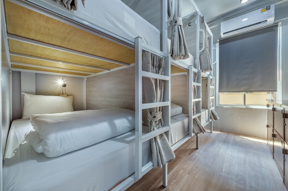 Mixed Dormitory 6 Beds photo 3