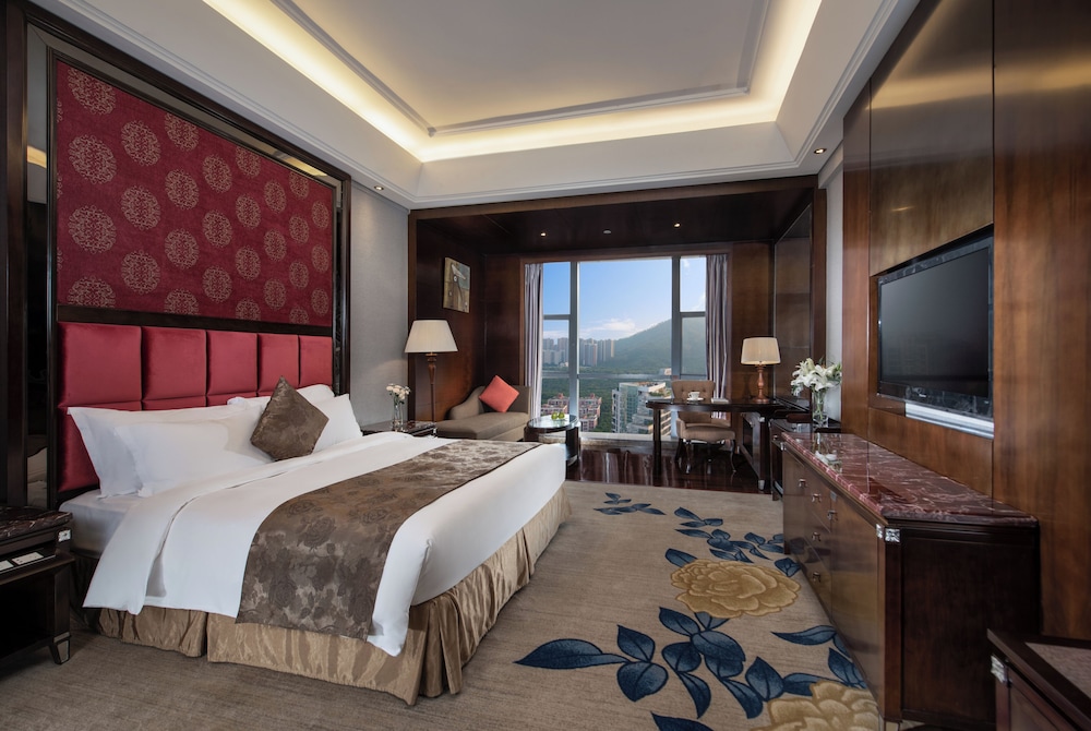 Superior Room, 1 Queen Bed - Photo 1
