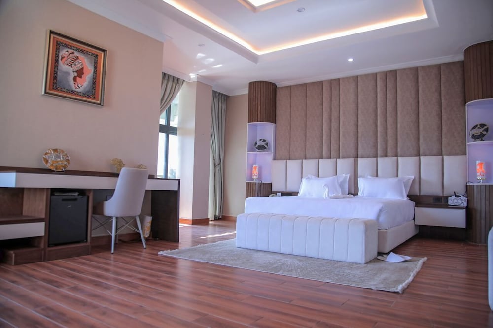 Classic Room, Balcony, City View