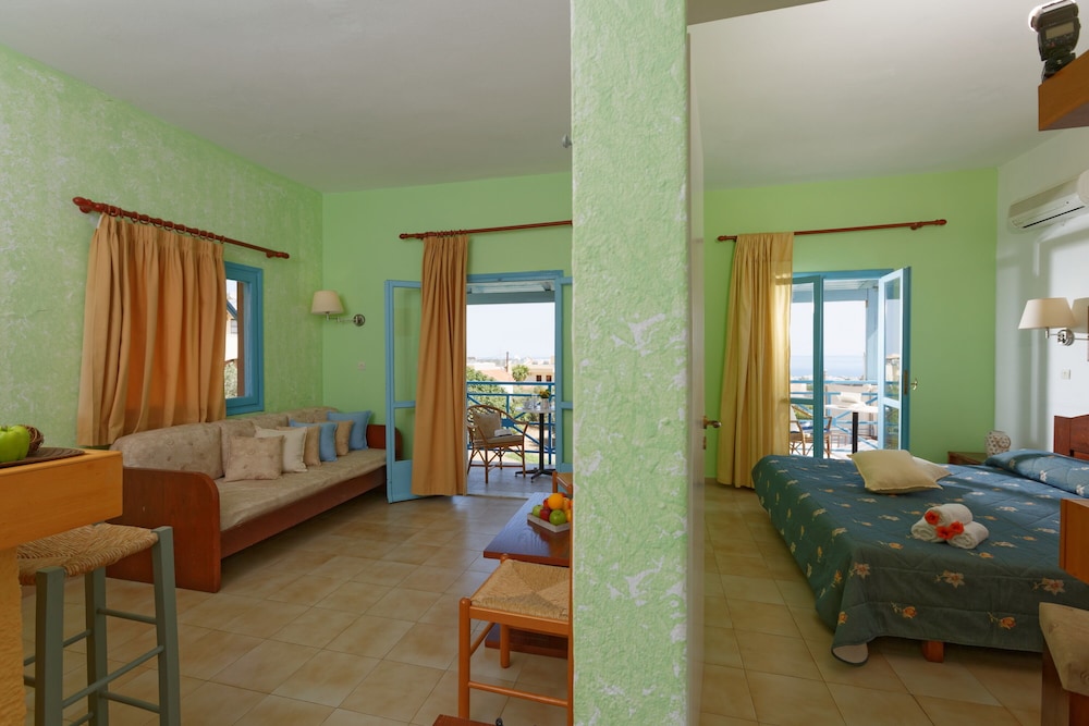 Standard Apartment, Garden View
