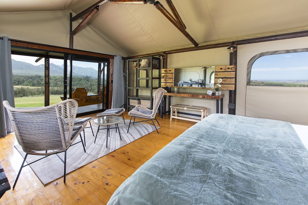 Luxury Tent photo 1