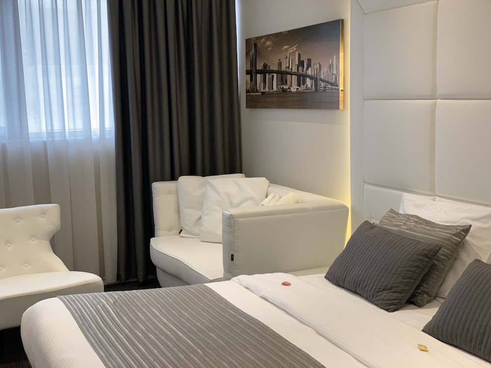 Double Room photo 2