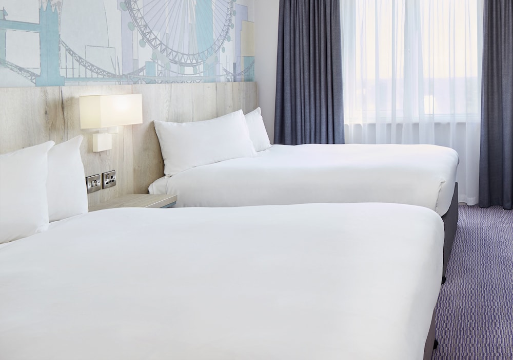 Standard Room, 2 Double Beds