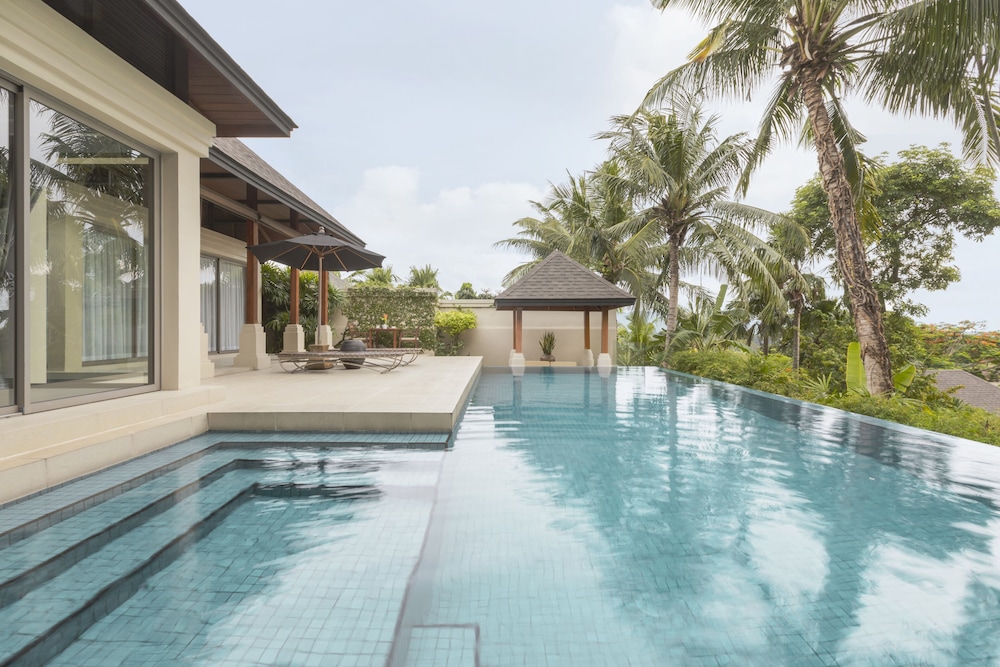 Villa (Tropical Pool) - Photo 1