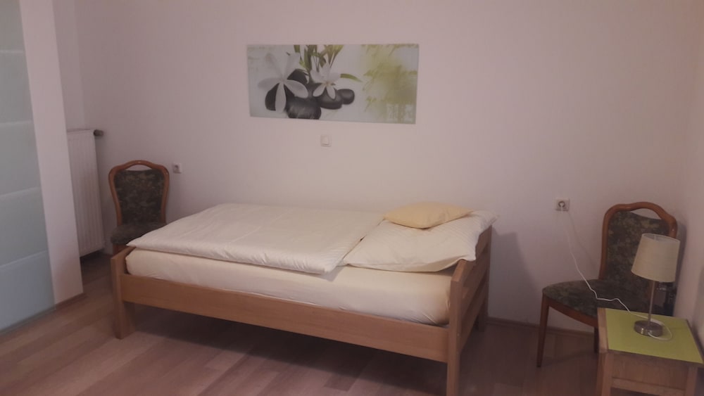Family Apartment photo 2