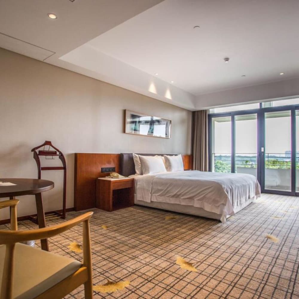 Deluxe Suite photo 1