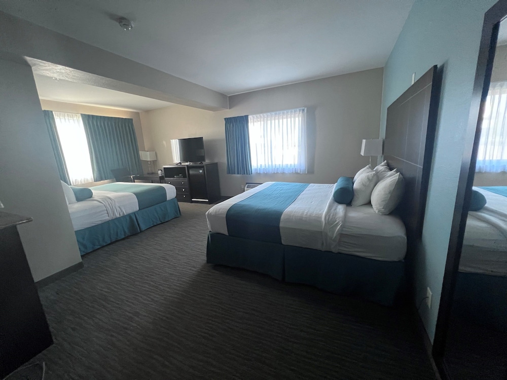 Room, Multiple Beds, Accessible, Non Smoking photo 1