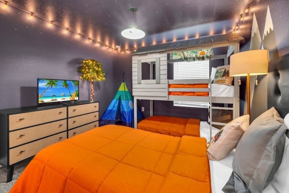 Villa, Multiple Bedrooms