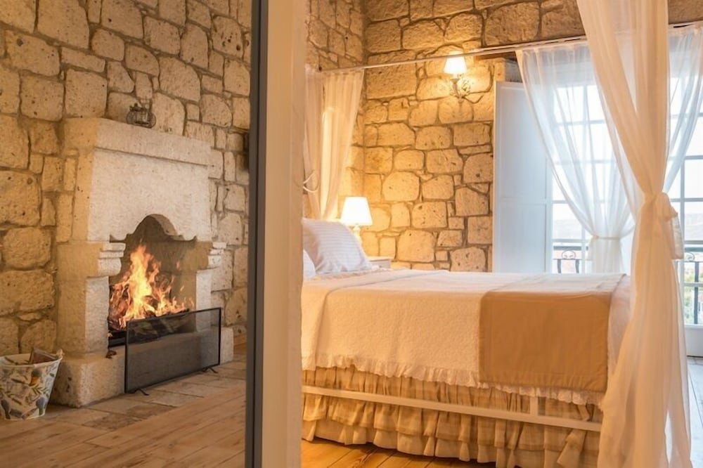 Junior Suite, Fireplace