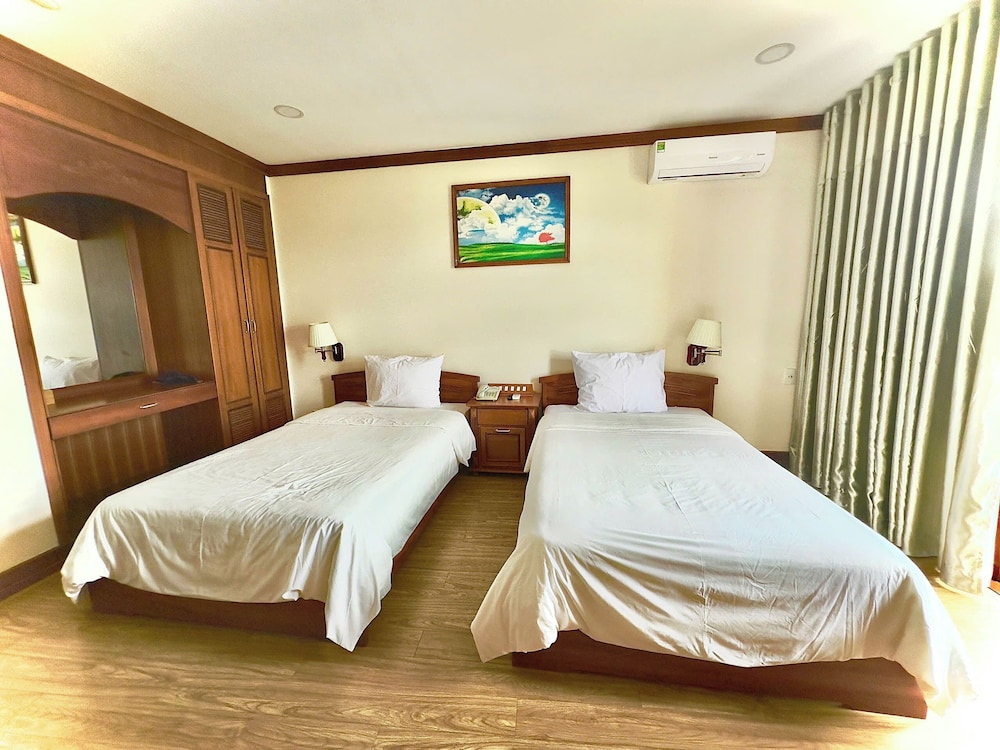 Superior Room, 2 Double Beds, City View photo 1