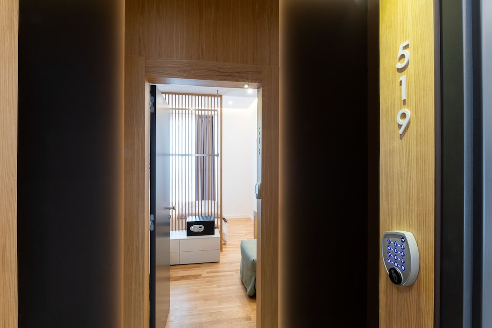 Available room