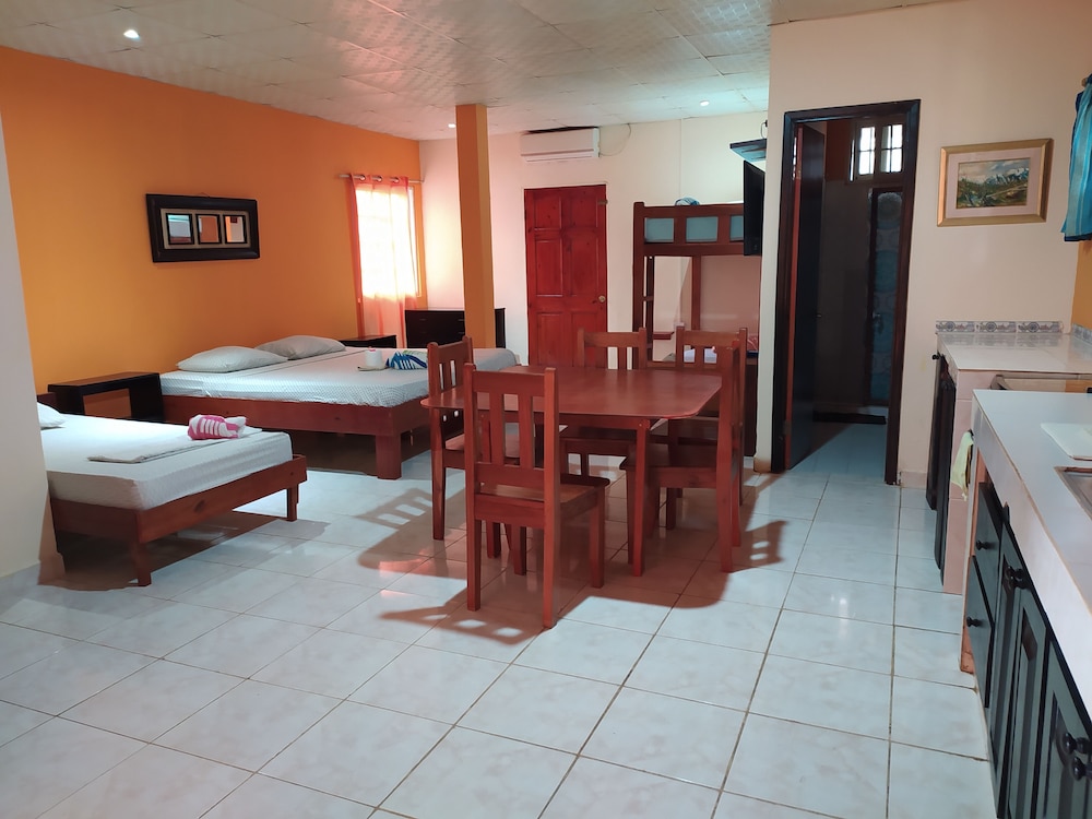 Family Apartment, Garden View, Ground Floor photo 3