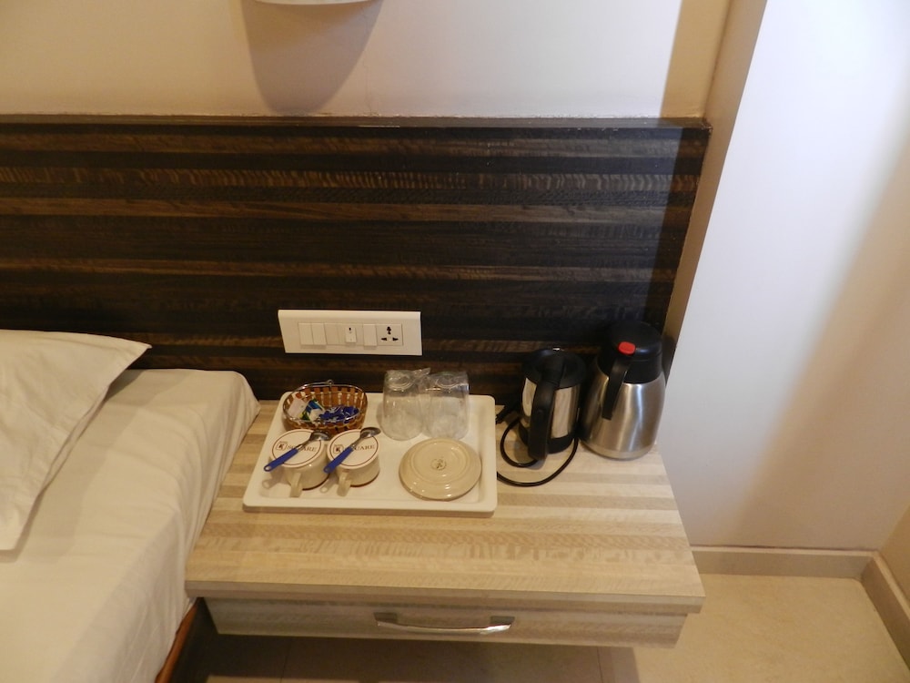 Executive Room AC photo 3
