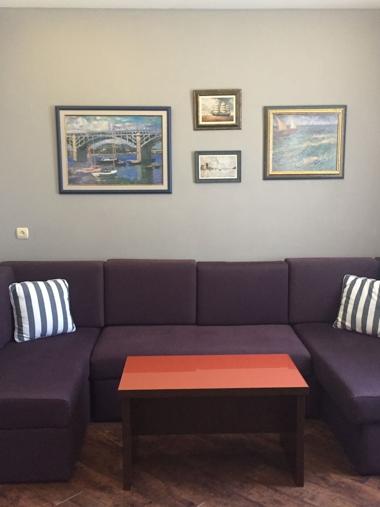 Design Condo