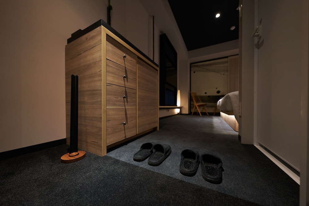 Double Room, Non Smoking - Photo 2