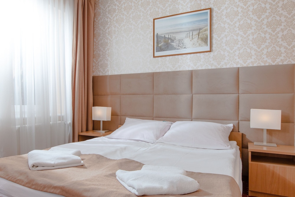 Double or Twin Room photo 1