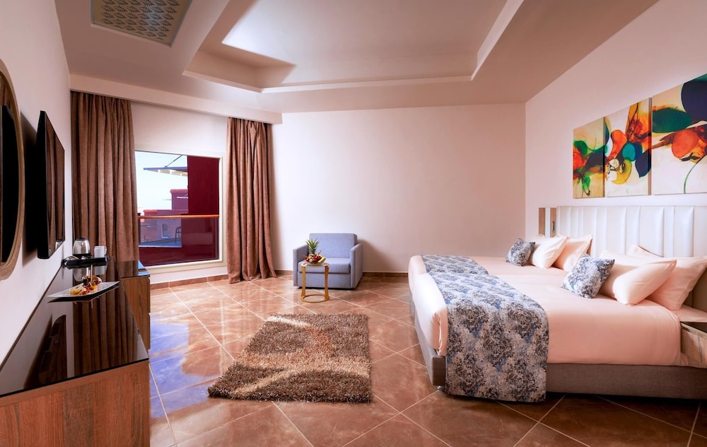 Deluxe Double Room - Photo 4