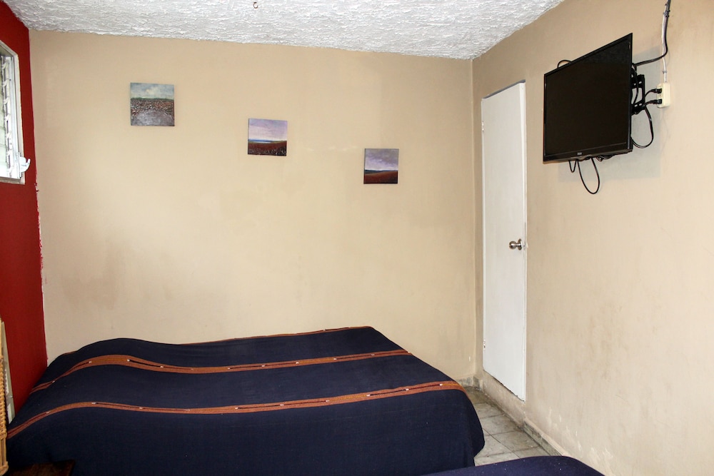 Deluxe Double Room, 2 Double Beds, Non Smoking photo 3
