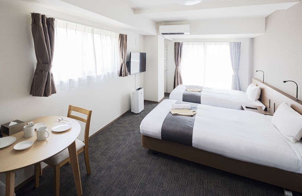 Standard Room, Multiple Beds - Photo 11