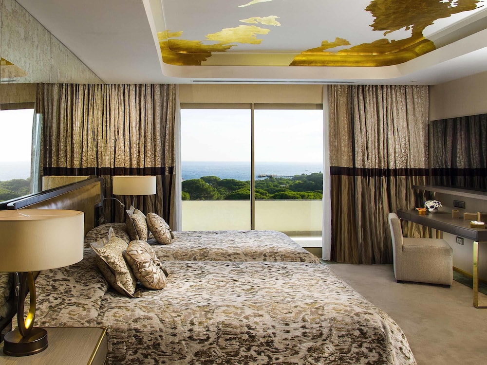 Premium Suite, Multiple Beds (Royal)