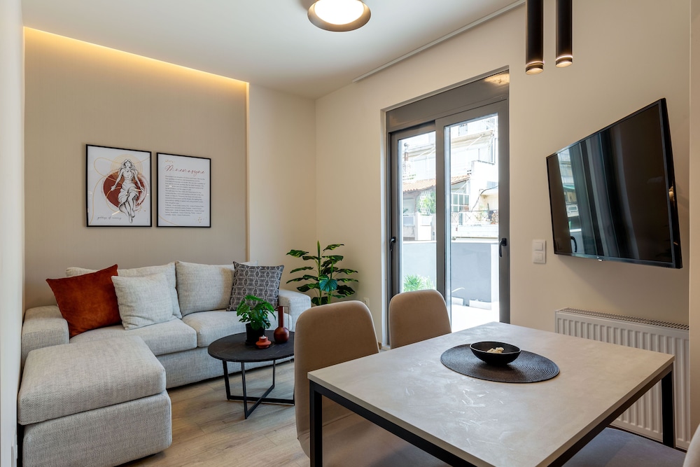 Luxury Apartment photo 1