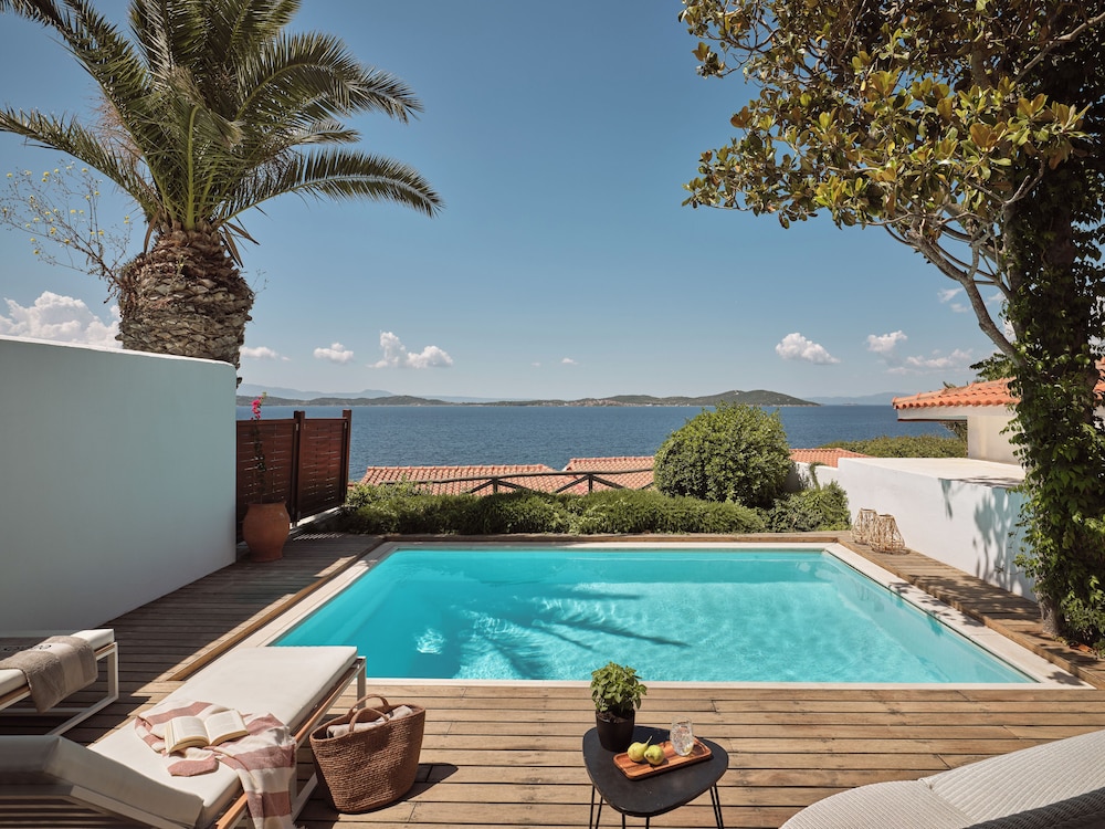 Bungalow 2 Bedroom Private Pool