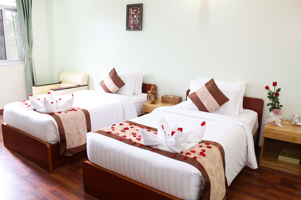 Deluxe Twin Room photo 3