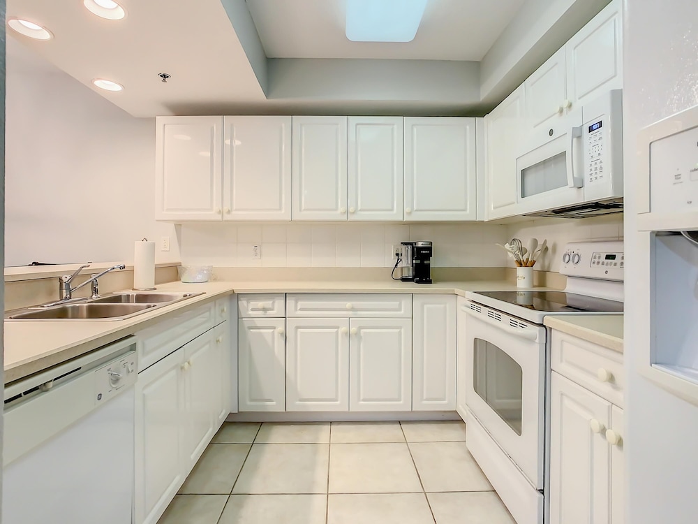 Enjoy the Gorgeous Sunset in This Beautiful 3 2 Condo Ow9-305, Zdjęcie 14