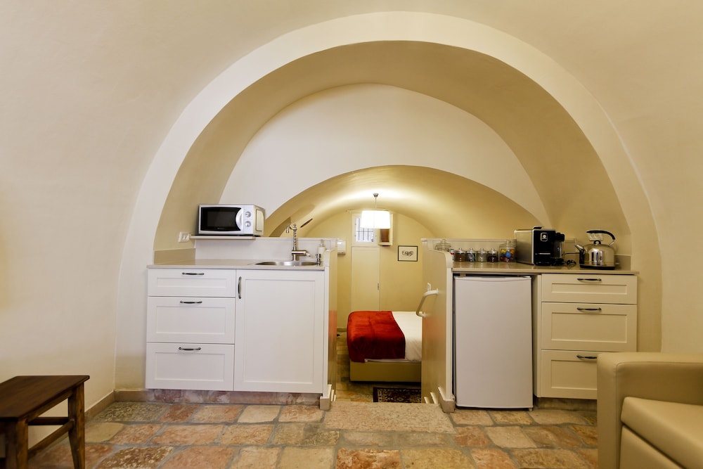 Comfort Suite photo 3