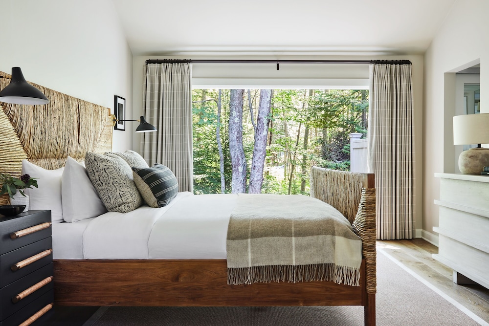 Premium Room, 1 King Bed (Garden, Forest View)
