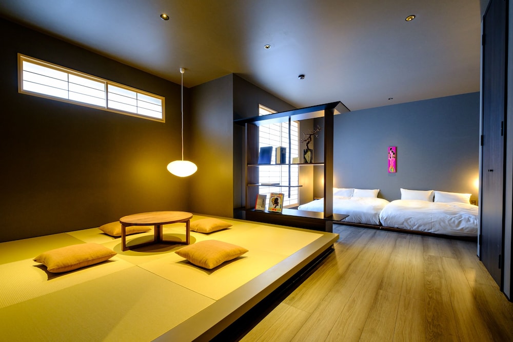 Premium Twin Room