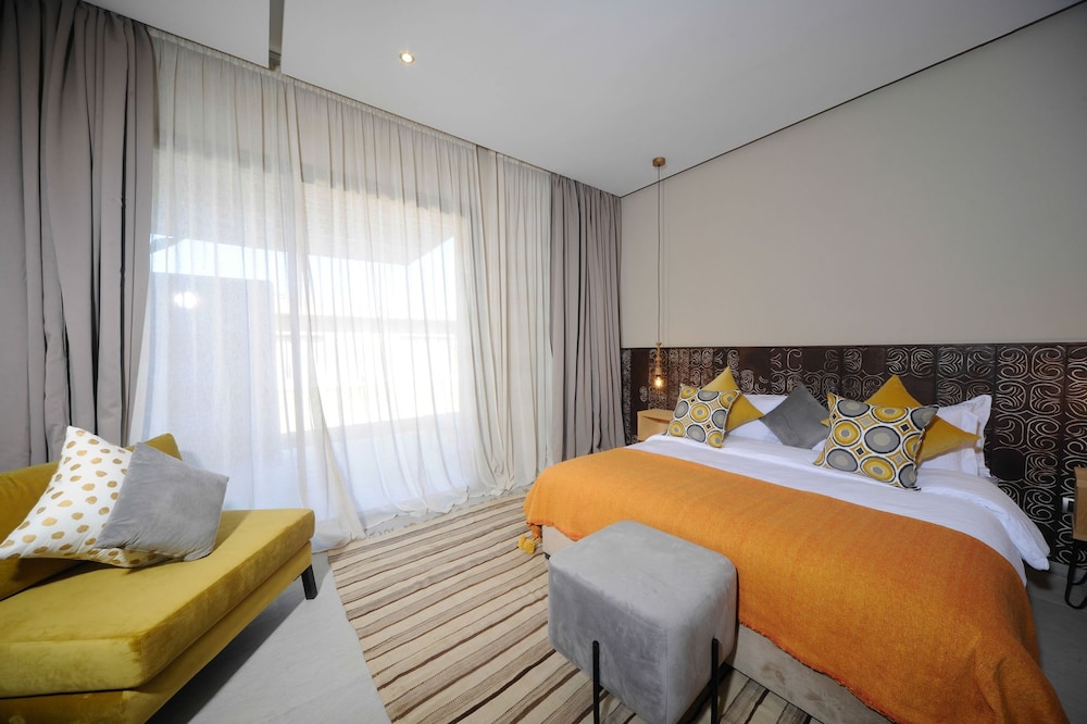 Luxury Villa, Multiple Beds, Pool View photo 2