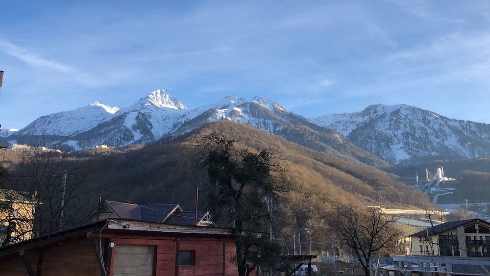 Standard Double Room, 1 Double Bed, Non Smoking, Mountain View photo 2