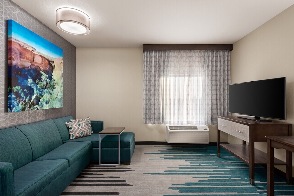 Executive Room, 1 King Bed, Accessible, Non Smoking - Photo 5