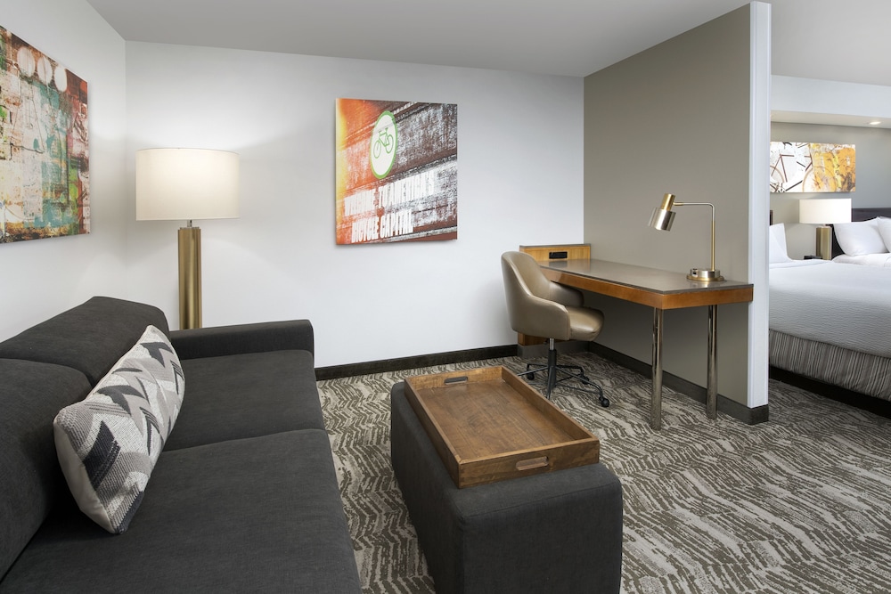 Studio, Multiple Beds - Photo 2