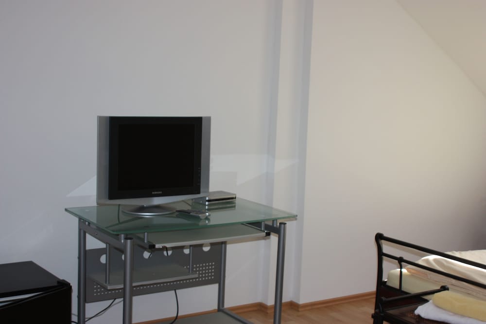 Single Room photo 3